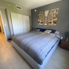 Отель King Bed Full Service Apt, фото 3
