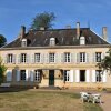 Отель Vintage Mansion In Saint Aubin Sur Loire With Pool в Сент-Обен-сюр-Луар