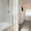 Отель A cosy, modern 3 bedroom house in Middlesbrough, фото 9