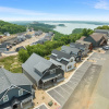 Отель View Topia Vacation Home at Chateau Mountain with Pool and Tub by RedAwning, фото 2