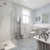 Отель JOIVY Stunning 3 Bed Lodge With Gardens At Gilmerton House, фото 8
