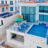 Отель Triplex Villa With Sauna Pool And Sea View In Kas, фото 18