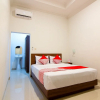 Отель OYO 2421 Joglo Guest House Syariah, фото 21