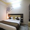Отель OYO Flagship 5179 Hotel Noida Saffron, фото 4