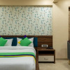 Отель Treebo Lemon Wood Suites, фото 19