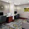 Отель DoubleTree Suites by Hilton Charlotte - SouthPark, фото 4