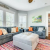Отель Shorty s Bungalow Dog-friendly w Private Hot Tub, фото 2