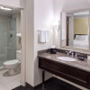 Отель SpringHill Suites Dallas Downtown / West End, фото 5