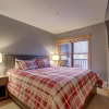 Отель Perfect Ski Condo Steps from the Super Bee & Golf Course - CS325 by Redawning, фото 3