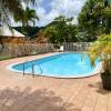 Отель Studio avec vue sur la mer piscine partagee et terrasse amenagee a Le Marin a 3 km de la plage, фото 4