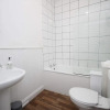 Отель Cosy 2 Bedroom Apartment - Flat 3 Queens Square Brighton, фото 10