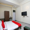 Отель OYO 14100 Hotel D Meridien, фото 16