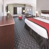 Отель La Quinta Inn & Suites by Wyndham Decatur, фото 15