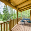 Отель New Listing! Charming Log W/ Private Hot Tub - 3 Br Home, фото 8