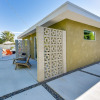 Отель Luxe Palm Springs Home - 2 Mi to Downtown!, фото 17