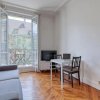 Отель Cosy Parisian 1bdr Flat - Prime Location Le Marais, фото 13