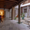 Отель Suites Casa De Las Columnas, фото 2