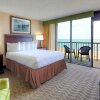 Отель Beach Quarters Resort в Вирджиния-Бич
