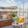 Отель Topfloor Getaway Balcony&hot Tub+acropolis View, фото 14