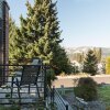 Отель NEW Condo Downwider with Hot Tub, Minutes Away from The Columbia River Gorge by RedAwning в Худ-Ривере