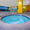 Отель La Quinta Inn & Suites by Wyndham Anaheim, фото 13