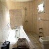 Отель Apartment With 2 Bedrooms in Lomé, With Pool Access, Enclosed Garden a, фото 7