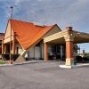Отель Americas Best Value Inn-Niagara Falls, фото 14