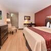 Отель Red Roof Inn PLUS+ Boston - Woburn/ Burlington, фото 43