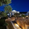 Отель Amazing Home in Cres With Wifi, Heated Swimming Pool and 6 Bedrooms, фото 38