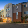 Отель Candlewood Suites Auburn, an IHG Hotel, фото 1