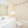 Отель Emerald Cove by Condo-World, фото 31