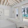 Отель Beachfront White Palm Villa - Tar Bay, фото 4