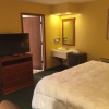 Отель RODEWAY INN & SUITES, фото 17