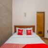 Отель OYO 89993 Nginep Yuk, фото 2