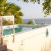 Отель Vip Caribbean Views 300 Meters To The Coral Estate Beach, фото 17