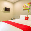 Отель RedDoorz near GOR Padjajaran Bogor, фото 2