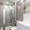 Отель Simply Comfort. Modern Downtown Apartment, фото 27