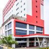 Отель ibis Pontianak City Center, фото 1
