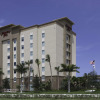 Отель Hampton Inn Fort Lauderdale Pompano Beach, фото 1