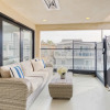 Отель Velvet Sand I by Avantstay Steps to Newport Beach Private Rooftop w/ Outdoor Kitchen & Hot Tub!, фото 17