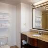 Отель Hampton Inn & Suites Toledo-Perrysburg, фото 8