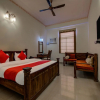 Отель OYO 16433 Raj Kothi, фото 3