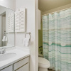 Отель Tranquil Bay Rryc50 2 Bedroom Condo by RedAwning, фото 11