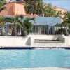 Отель Hollywood Beach Resort- Large Studio Sleeps 4, фото 9