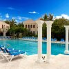 Отель Crane Beach Pool Villa, фото 15