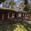 Отель Travellers Rest Hotel в Kisoro