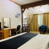 Отель Safari Village Executive Suites, фото 4