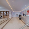 Отель Vienna 3 Best Hotel (Xichang Qionghai Wetland Park Hangtian Avenue), фото 13