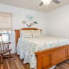 Отель Seaside Shenanigans, фото 5