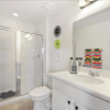 Отель Amazing House! - West Haven - 1339YC, фото 8